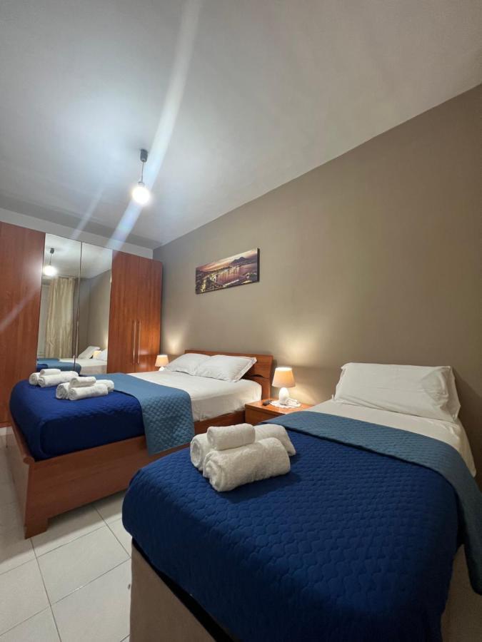 La Nova Apartment Наполи Екстериор снимка