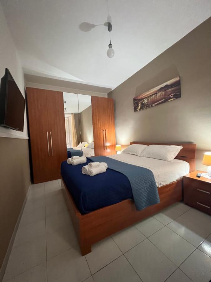 La Nova Apartment Наполи Екстериор снимка